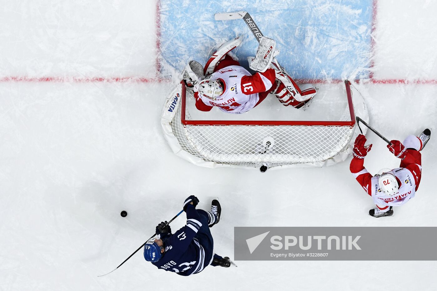 Kontinental Hockey League. Dynamo Moscow vs. Spartak