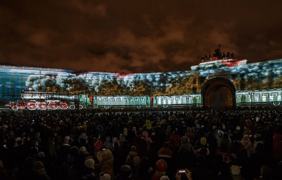 3D video mapping show on Palace Square in St. Petersburg