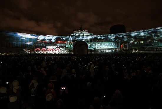 3D video mapping show on Palace Square in St. Petersburg