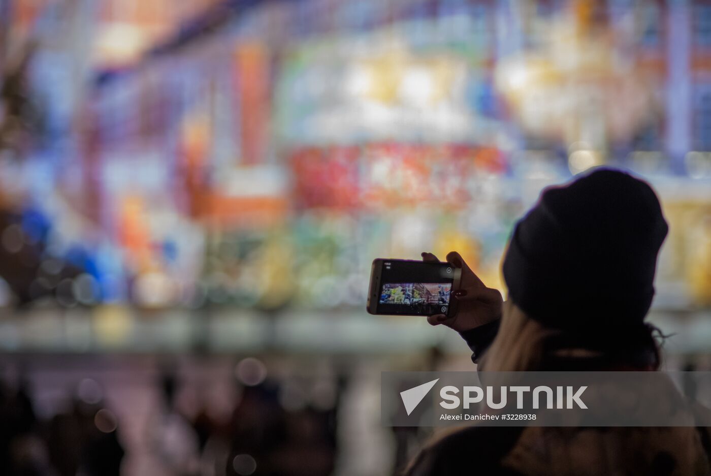 3D video mapping show on Palace Square in St. Petersburg