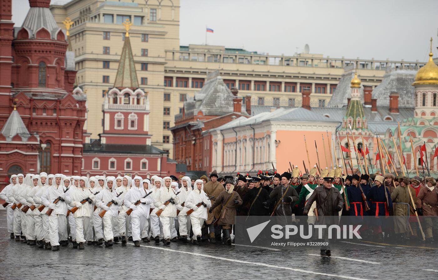 Final rehearsal of march marking 76th anniversary of 1941 parade