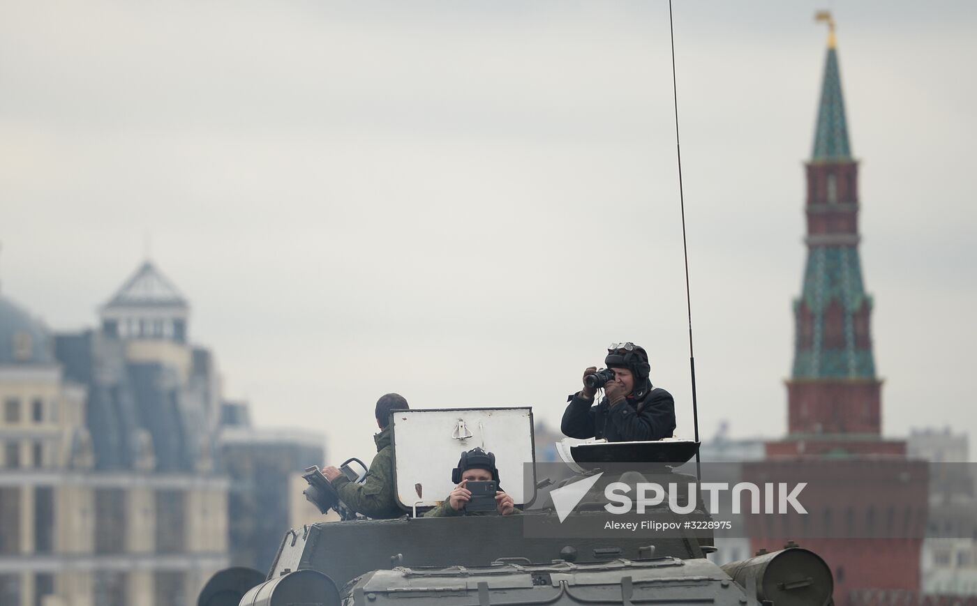 Final rehearsal of march marking 76th anniversary of 1941 parade