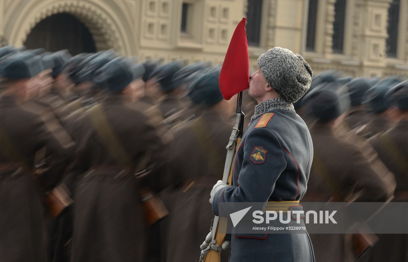 Final rehearsal of march marking 76th anniversary of 1941 parade
