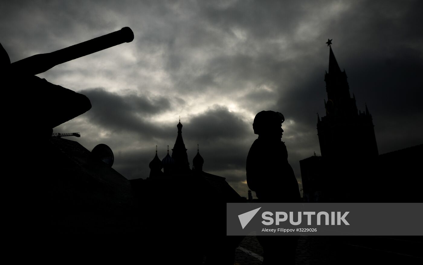 Final rehearsal of march marking 76th anniversary of 1941 parade