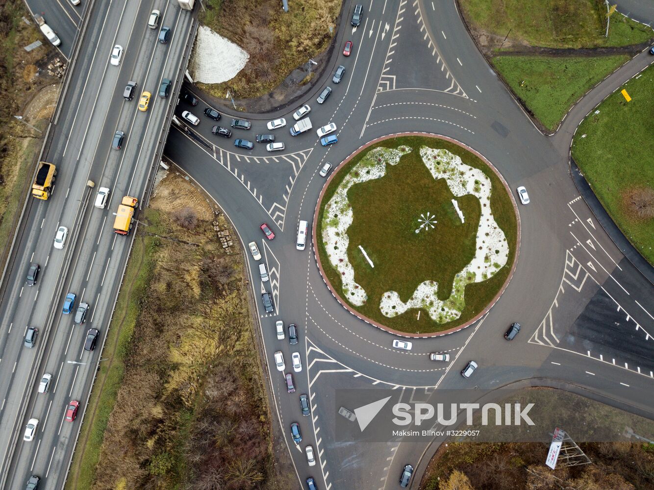 Traffic roundabouts in Moscow