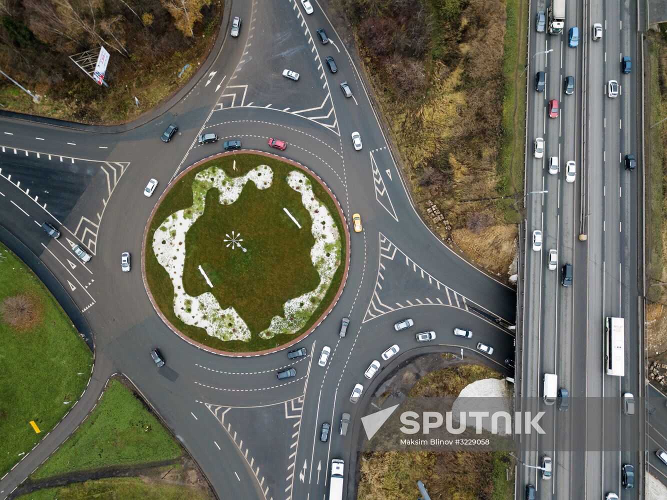 Traffic roundabouts in Moscow