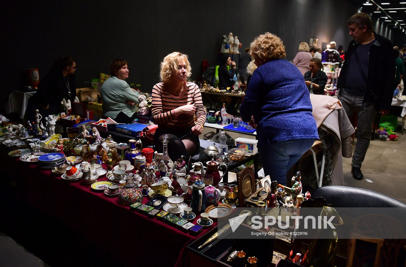 City flea market