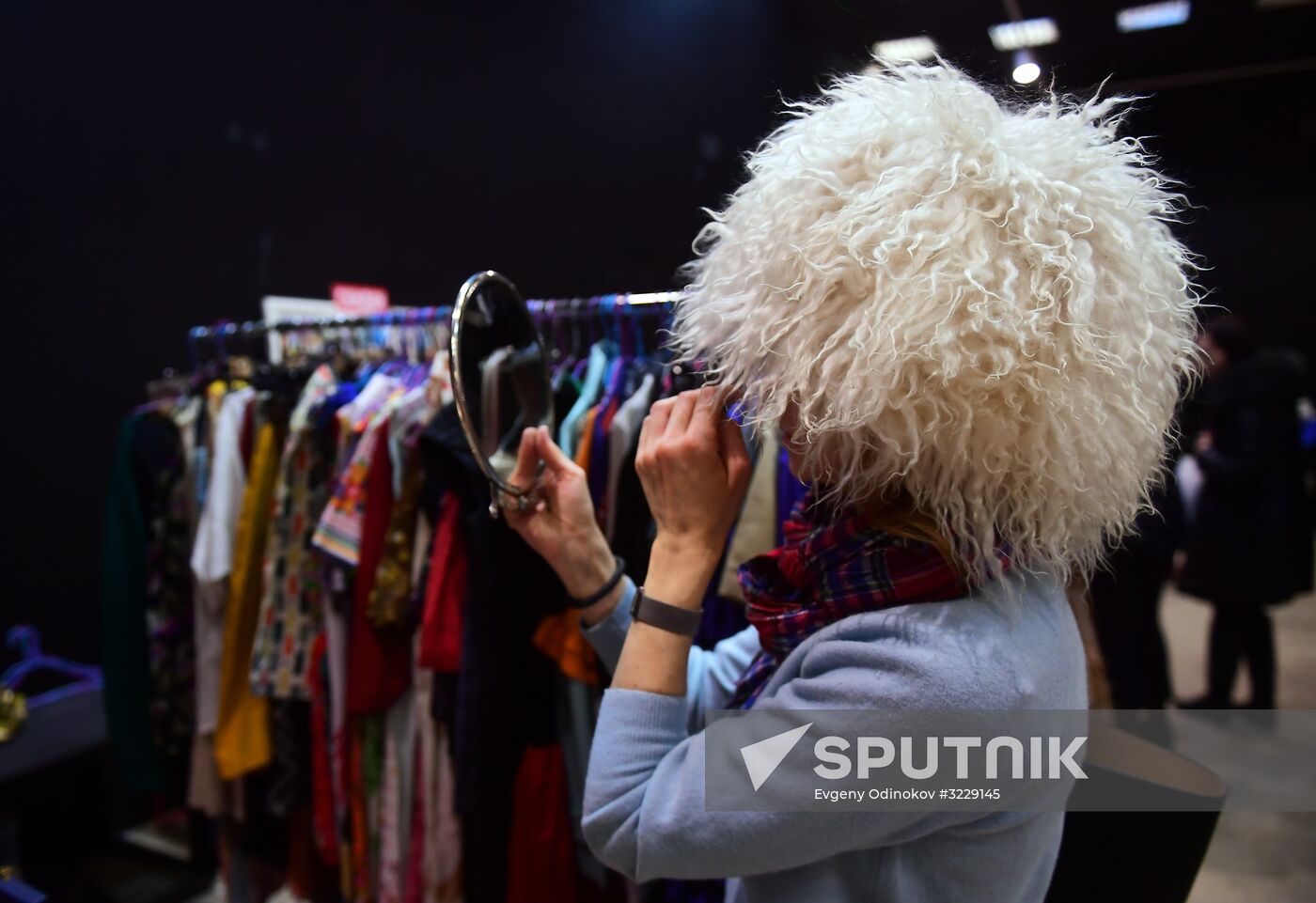 City flea market