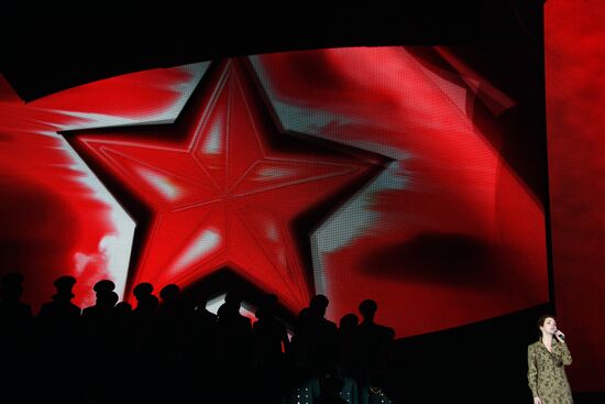 Gala to mark 100th anniversary of Great October Socialist Revolution