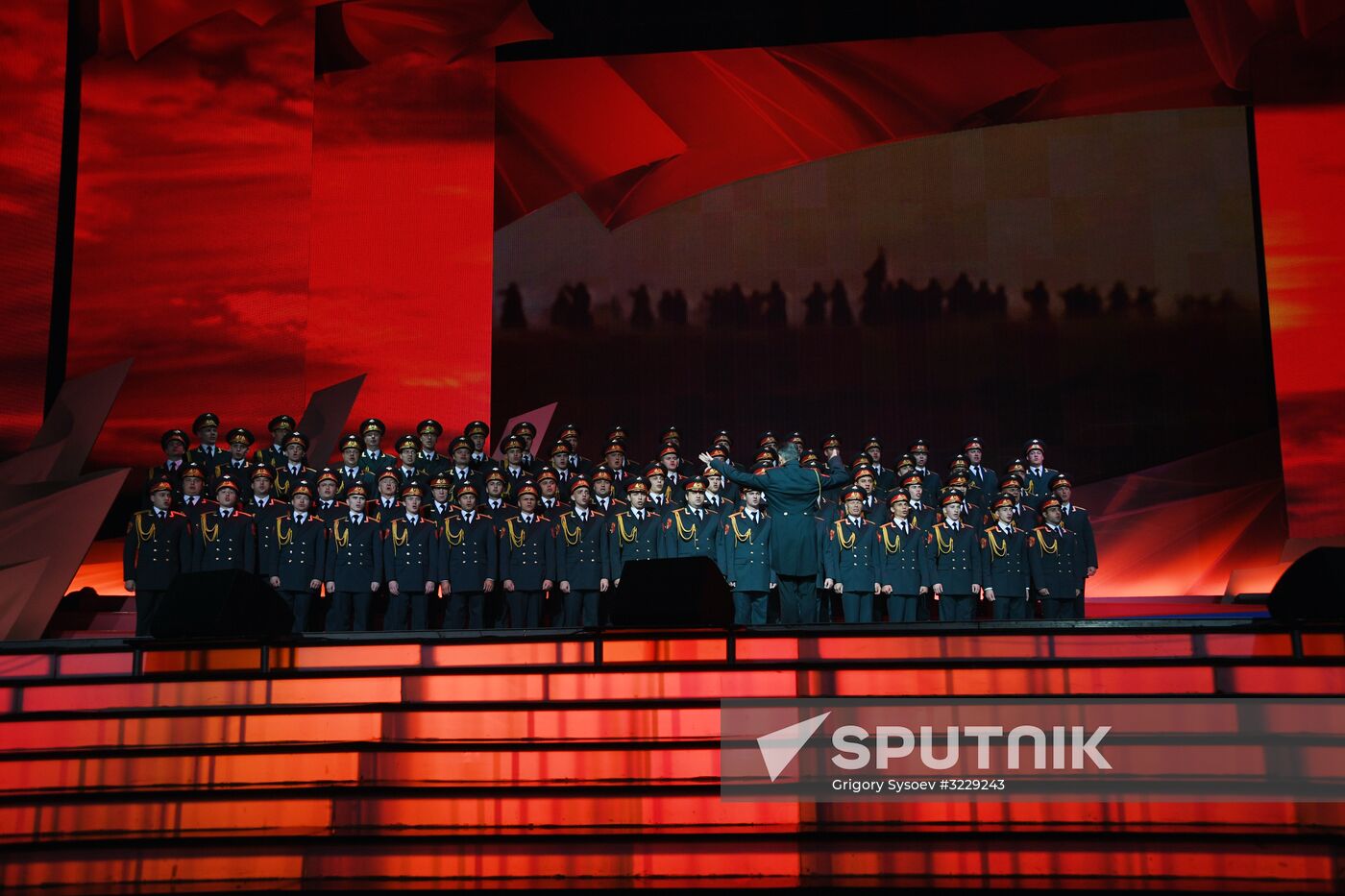 Gala to mark 100th anniversary of Great October Socialist Revolution