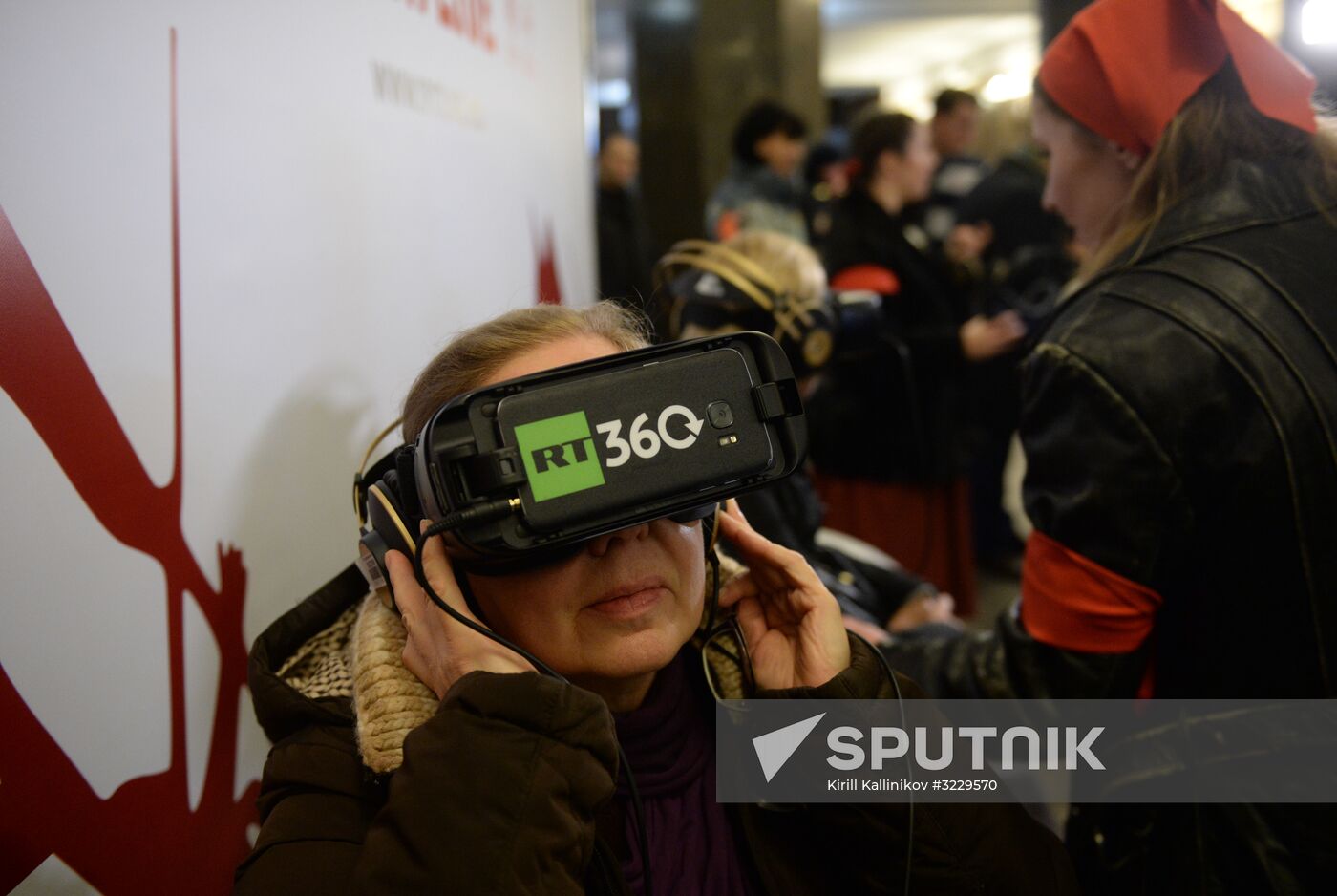 Videos Revolution 360 are shown in Moscow Metro