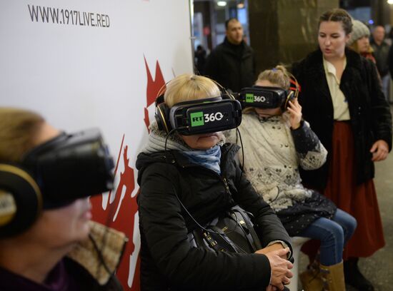 Videos Revolution 360 are shown in Moscow Metro