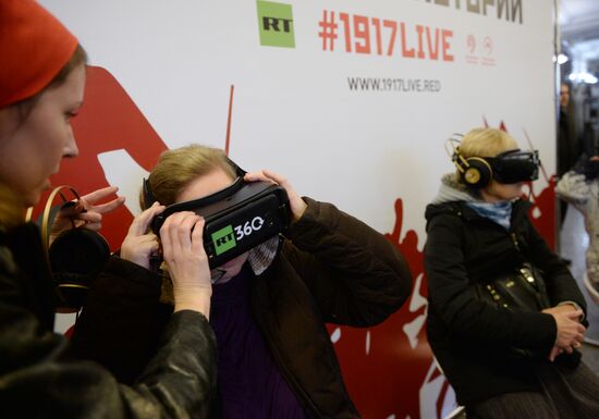 Videos Revolution 360 are shown in Moscow Metro