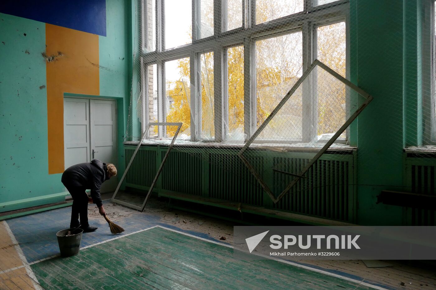 Consequences of shelling in Donetsk