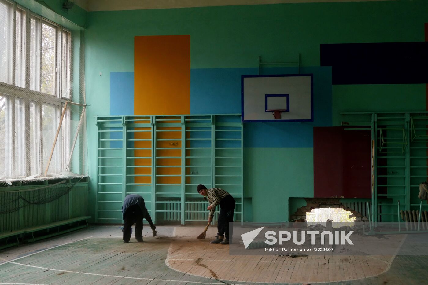 Consequences of shelling in Donetsk