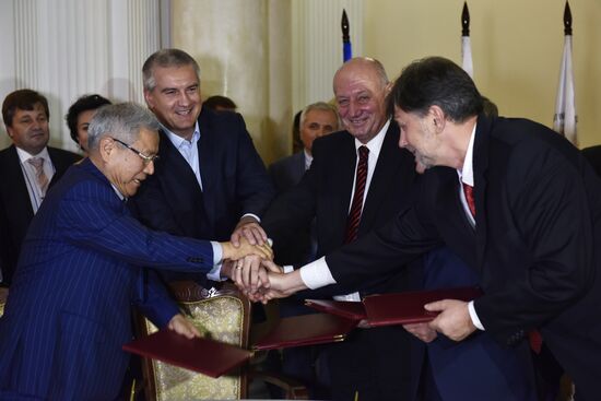 Friends of Crimea Forum kicks off in Yalta