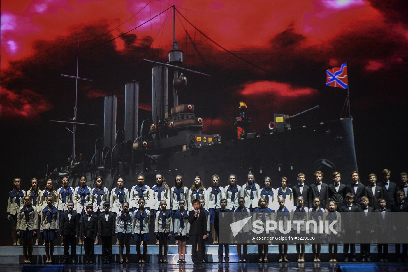 St. Petersburg hosts Revolution's Alarm Bell theatrical performance