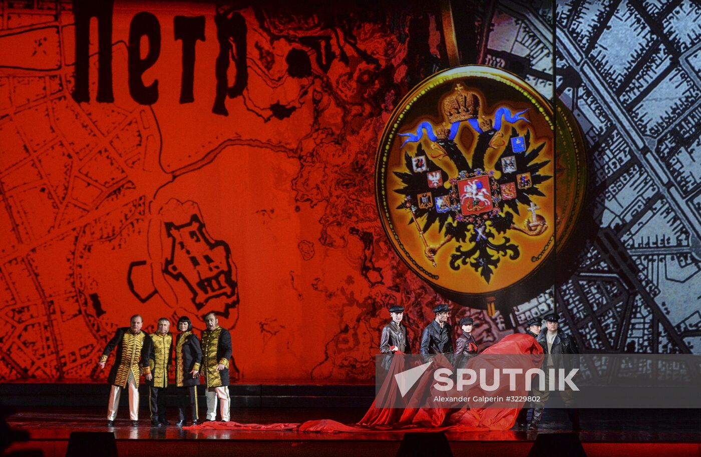 St. Petersburg hosts Revolution's Alarm Bell theatrical performance
