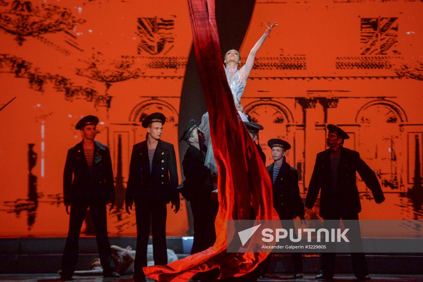 St. Petersburg hosts Revolution's Alarm Bell theatrical performance