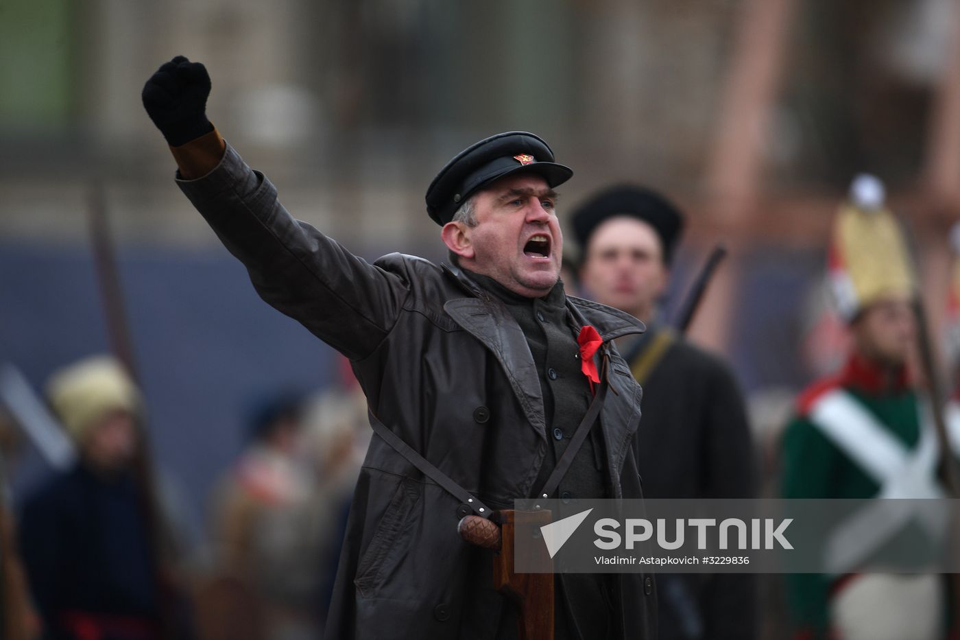 March marking 76th anniversary of November 7, 1941, military parade