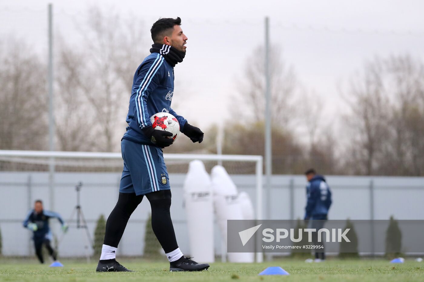 Football. Argentina's national team in training