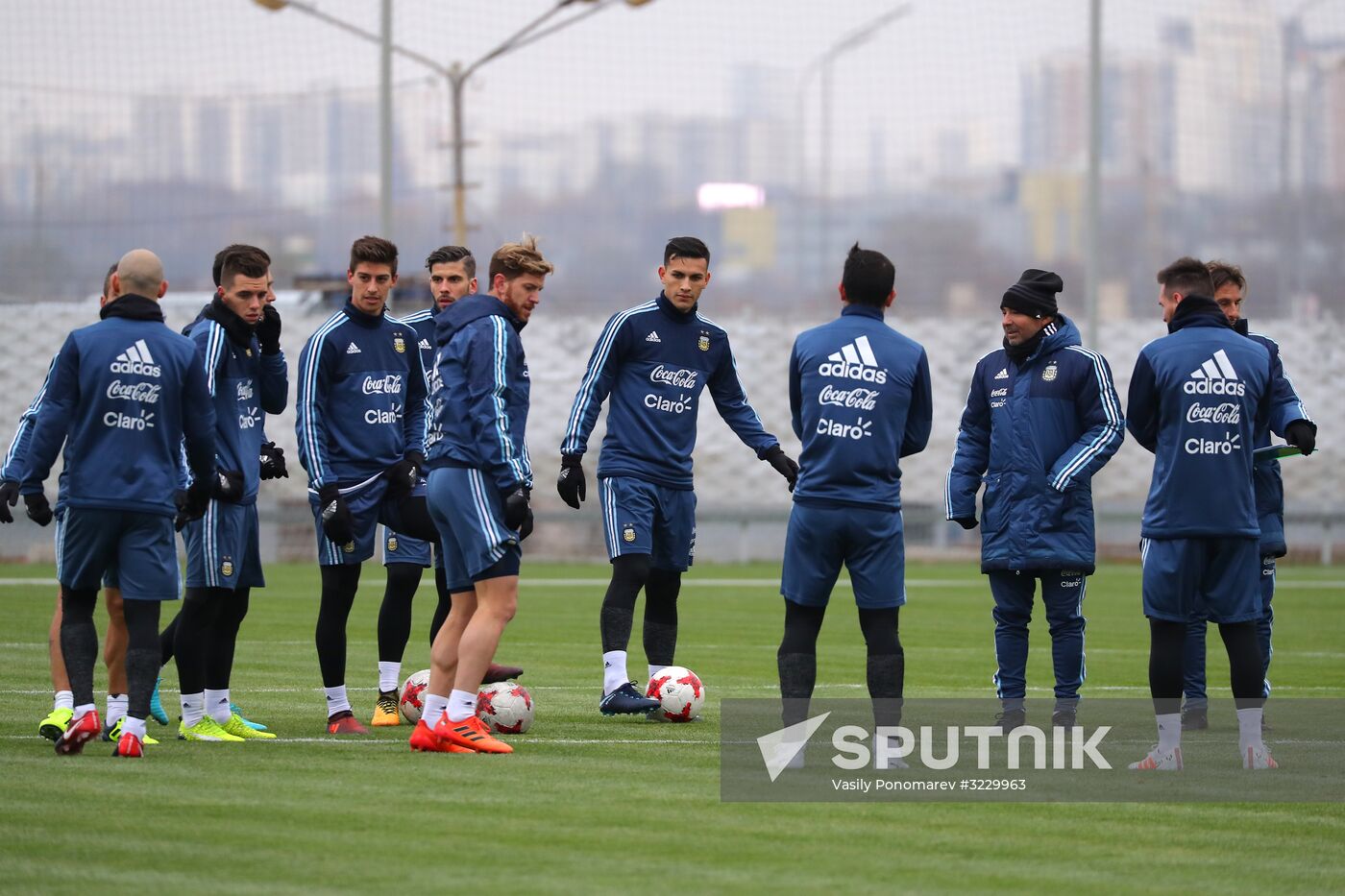 Football. Argentina's national team in training