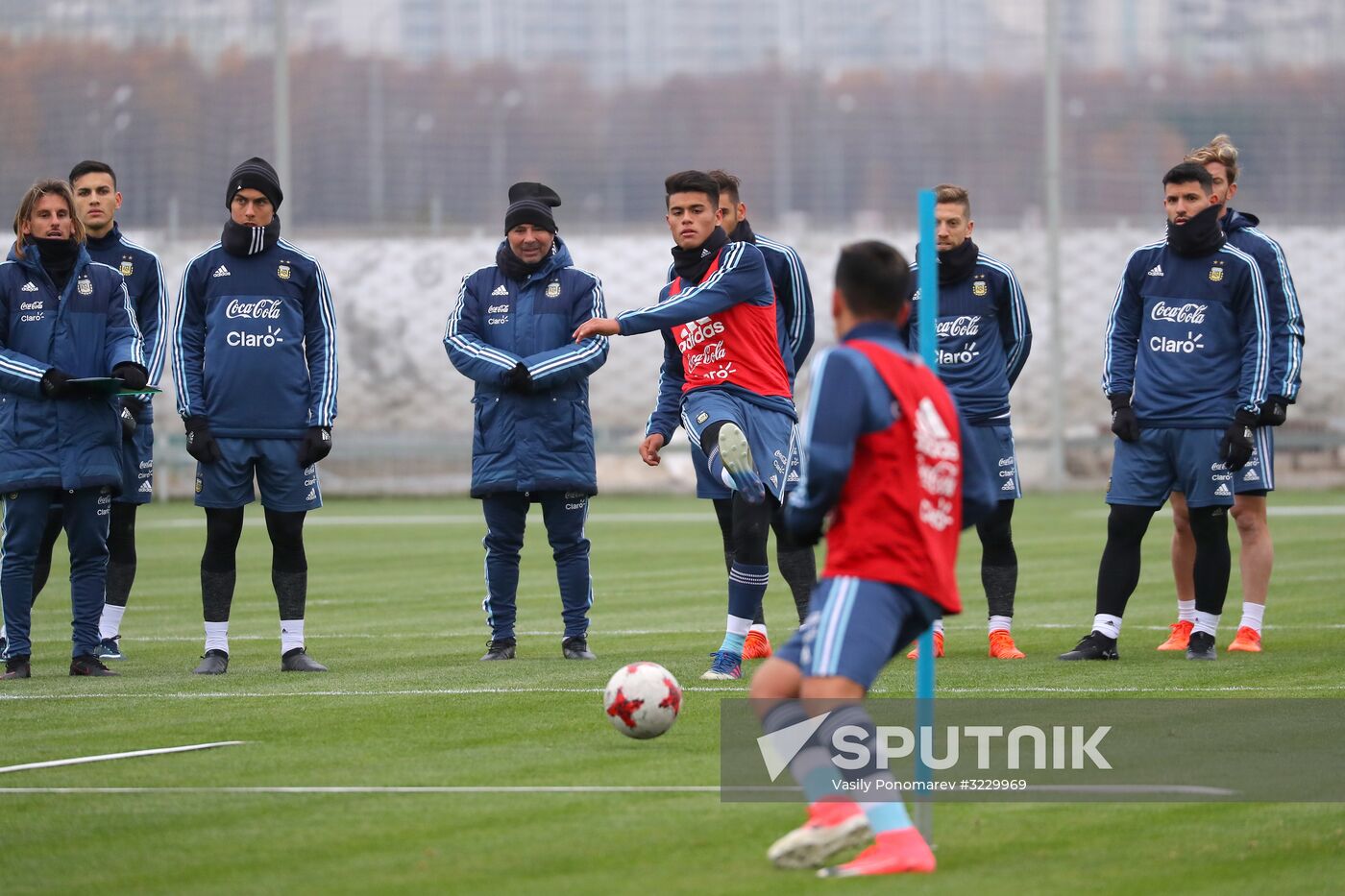 Football. Argentina's national team in training