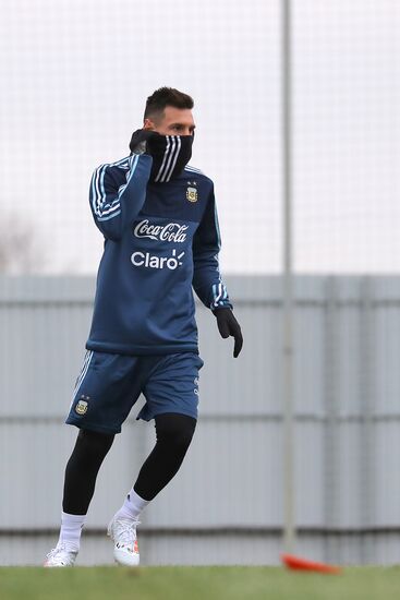 Football. Argentina's national team in training