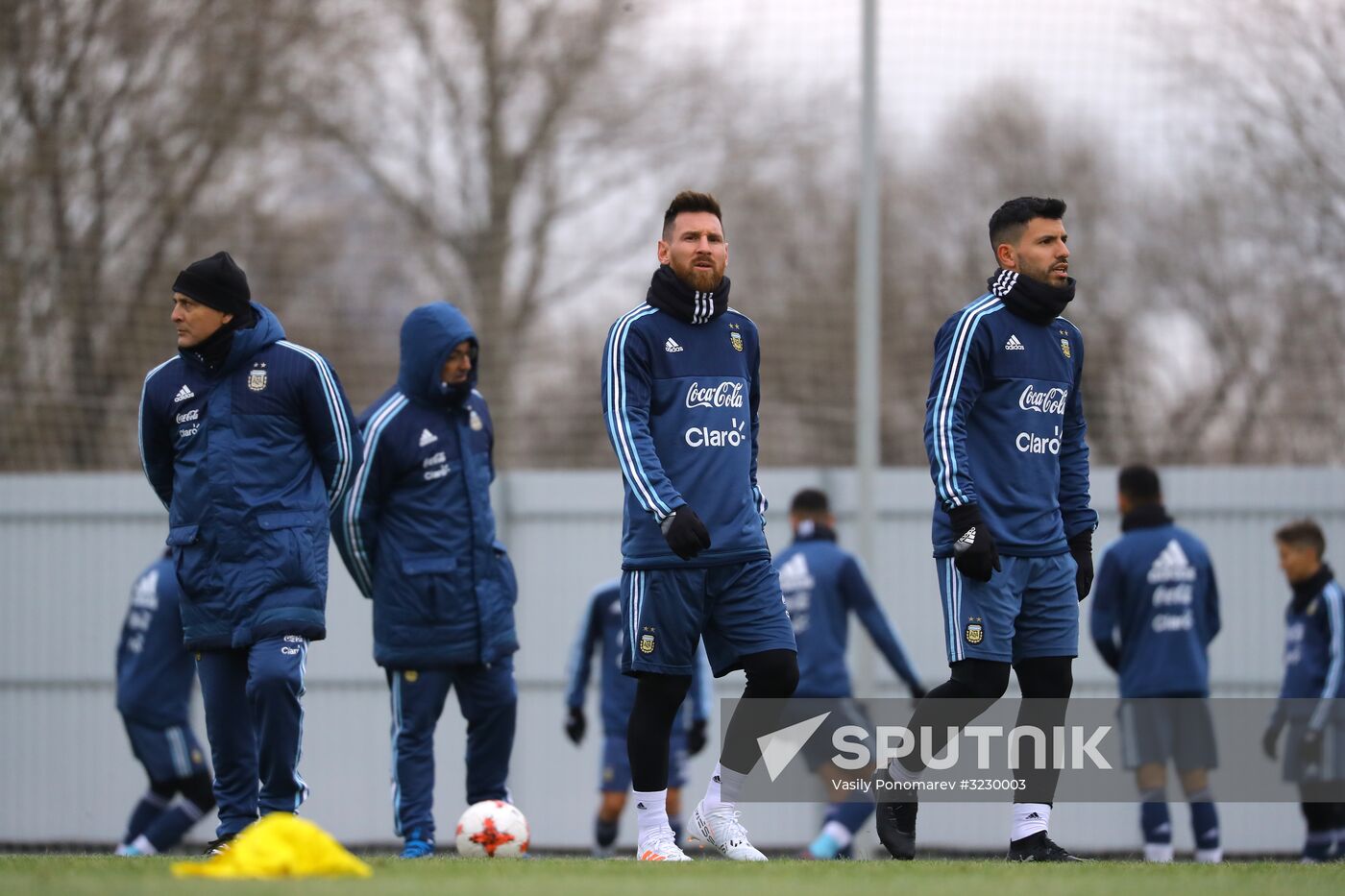 Football. Argentina's national team in training