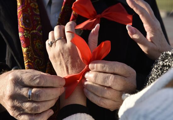 Celebrating 100th anniversary of October Socialist Revolution