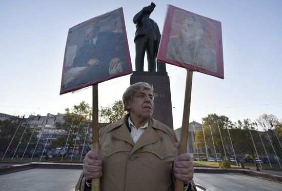 Celebrating 100th anniversary of October Socialist Revolution