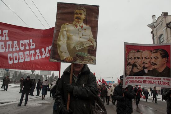Celebrating 100th anniversary of October Socialist Revolution