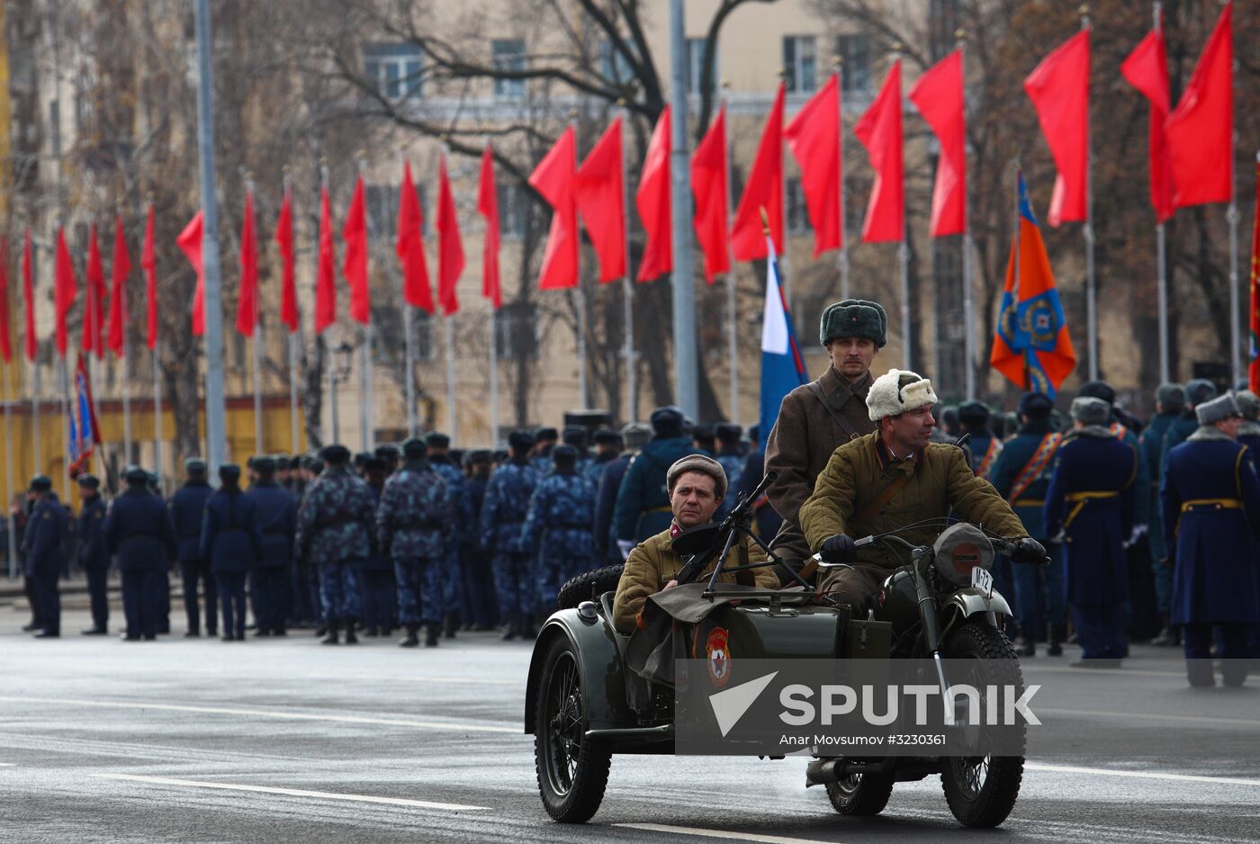 March in Samara to mark 76th anniversary of 1941 military parade