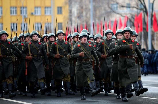 March in Samara to mark 76th anniversary of 1941 military parade