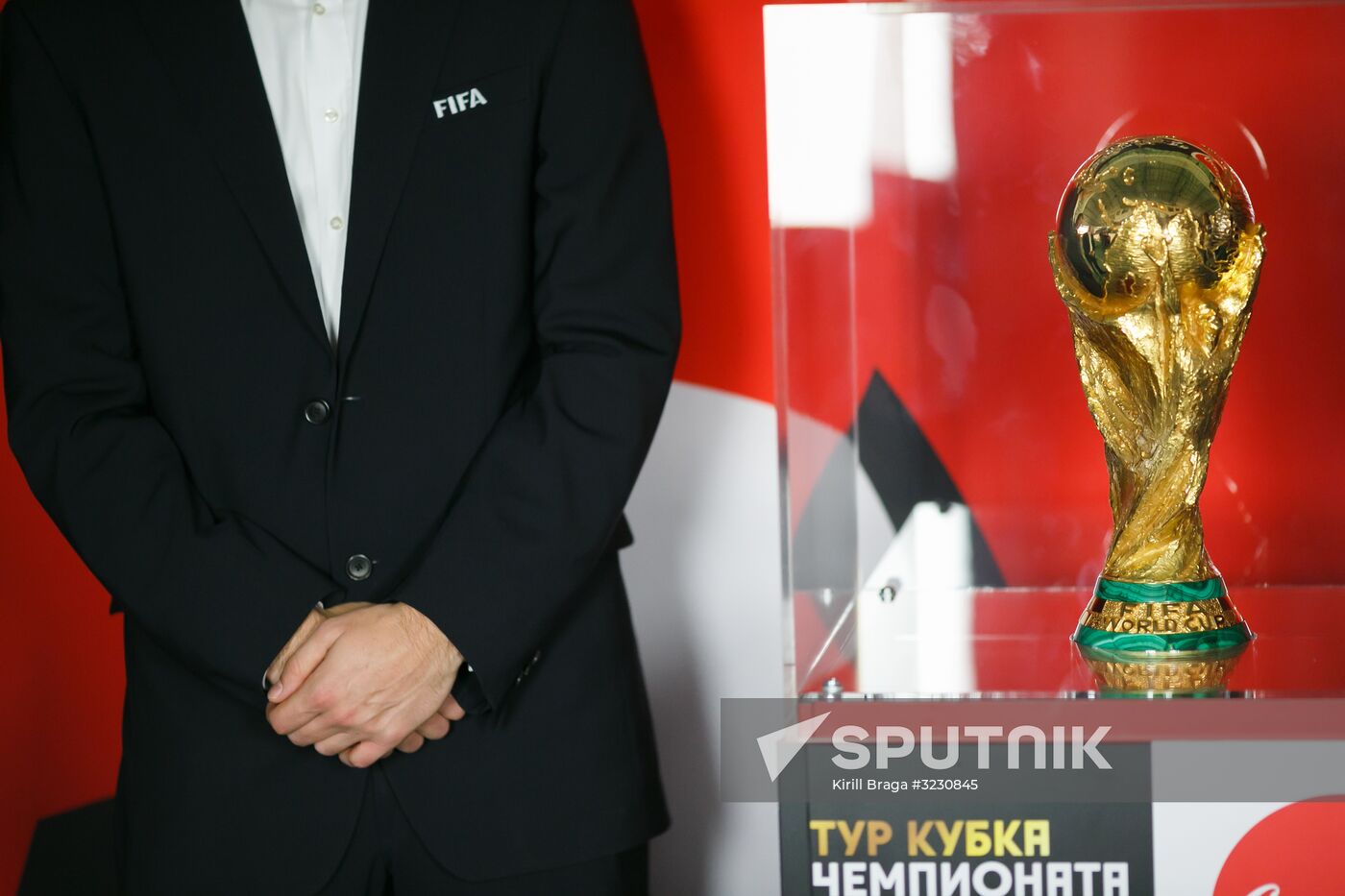 2018 FIFA World Cup top award is presented in Volgograd