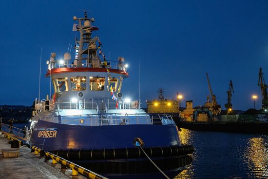 Icebreaking tug Yuribei arrives in Murmansk