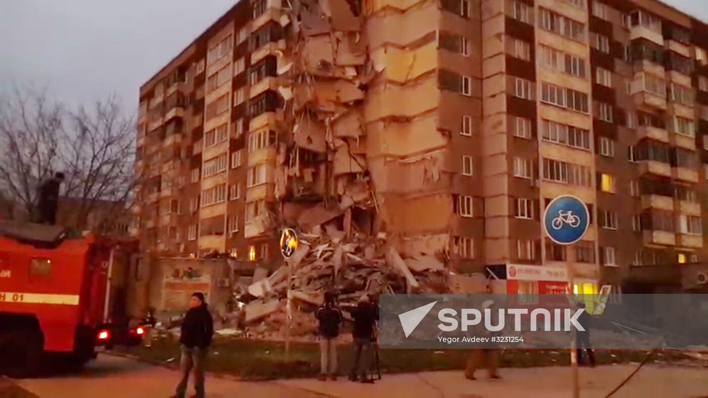 Apartment house collapses in Izhevsk