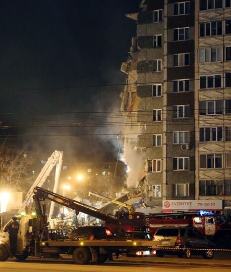 Apartment house collapses in Izhevsk