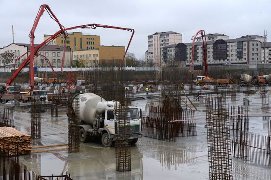 Akhmat Tower under construction in Grozny