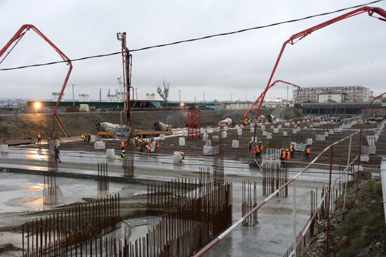 Akhmat Tower under construction in Grozny