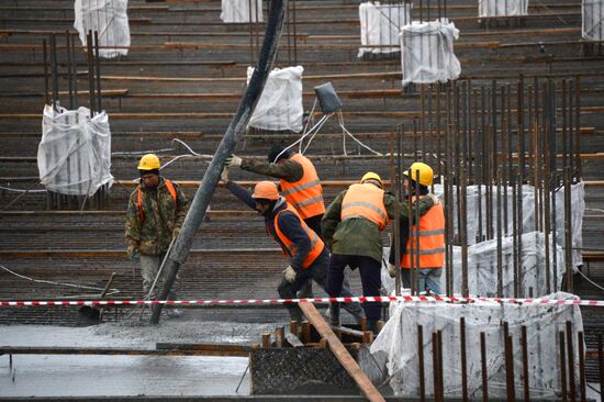 Akhmat Tower under construction in Grozny