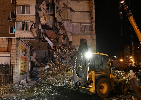 Apartment house collapses in Izhevsk