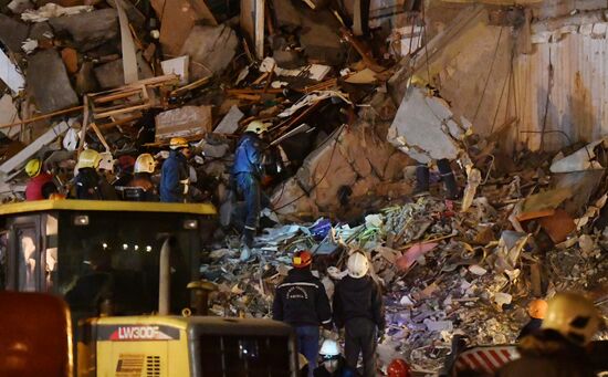 Apartment house collapses in Izhevsk