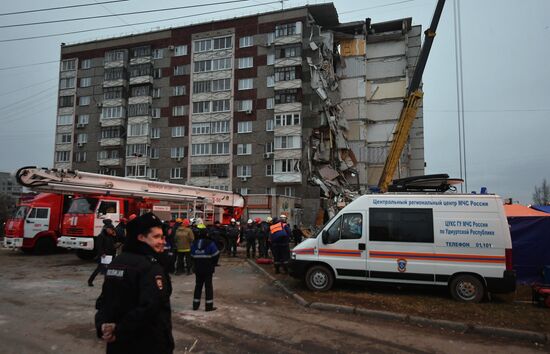 Apartment house collapses in Izhevsk