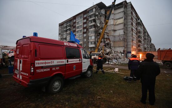 Apartment house collapses in Izhevsk