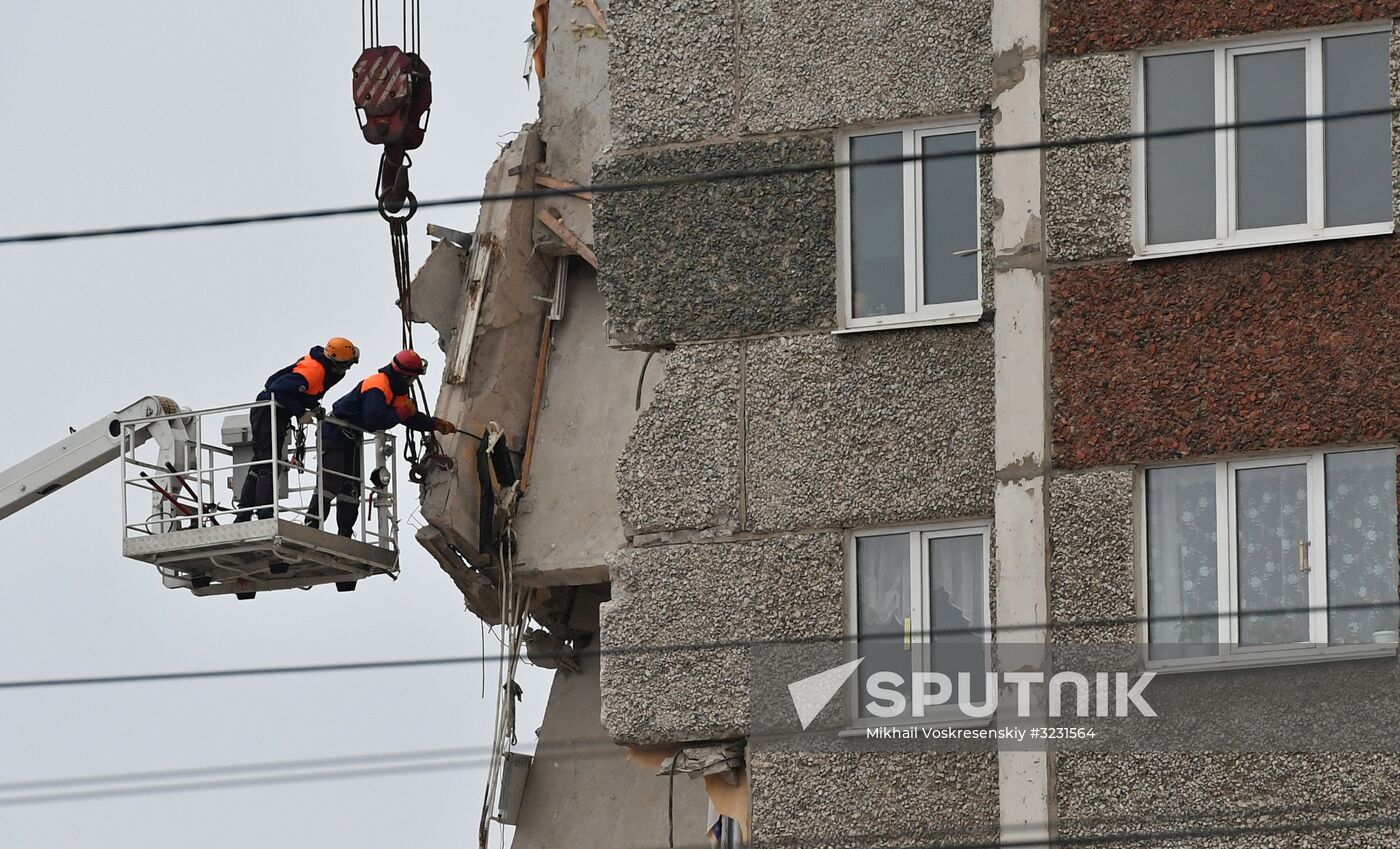 Apartment house collapses in Izhevsk