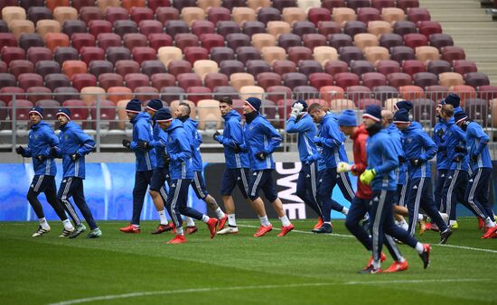 Football. Russian national team training session