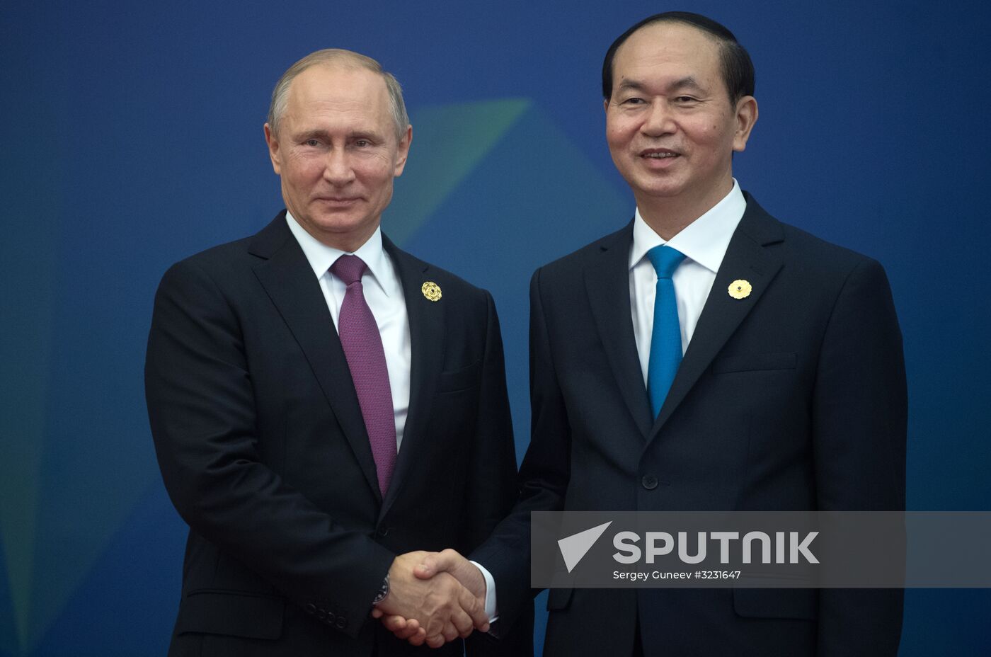 President Vladimir Putin visits Vietnam to attend APEC Economic Leaders’ Meeting