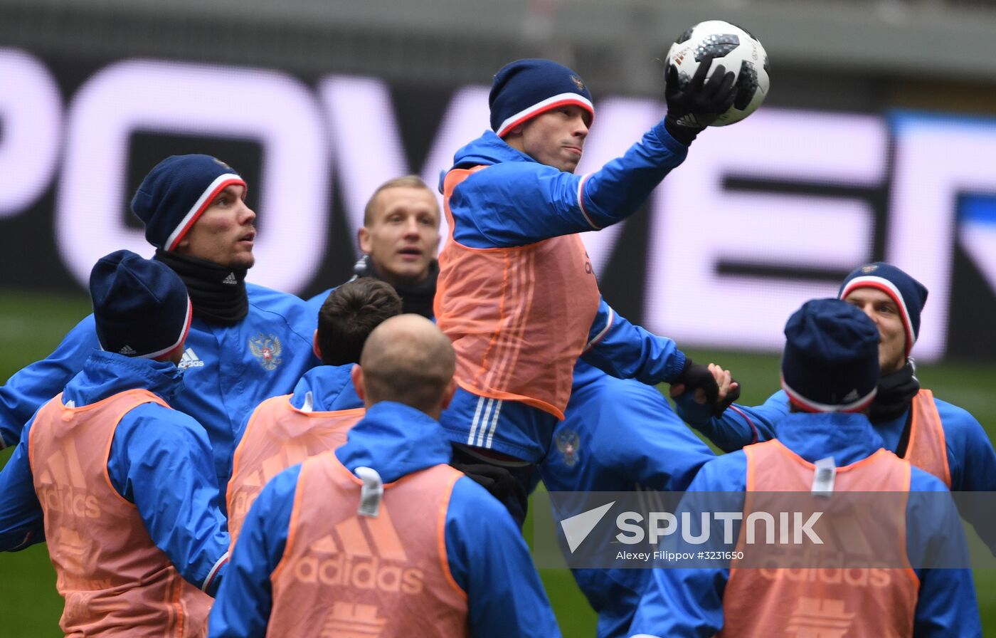 Football. Russian national team training session