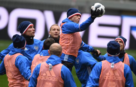 Football. Russian national team training session